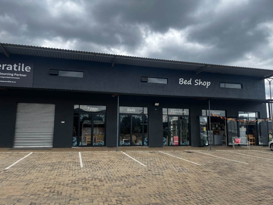 To Let commercial Property for Rent in Melodie North West